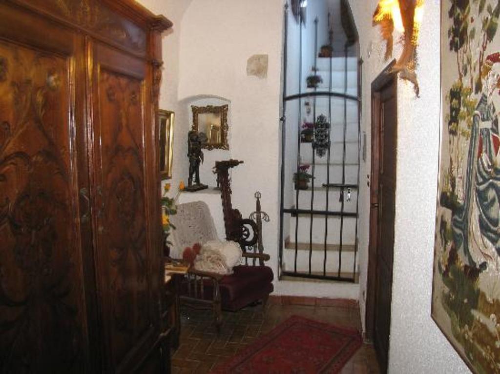 Bed and Breakfast Le Petit Chateau Dolceacqua Exterior foto